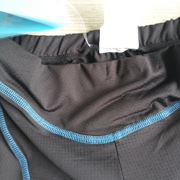 NWT Twotwowin Women's size X-Small Padded Cycling Spinning Underwear Shorts - Picture 3 of 6